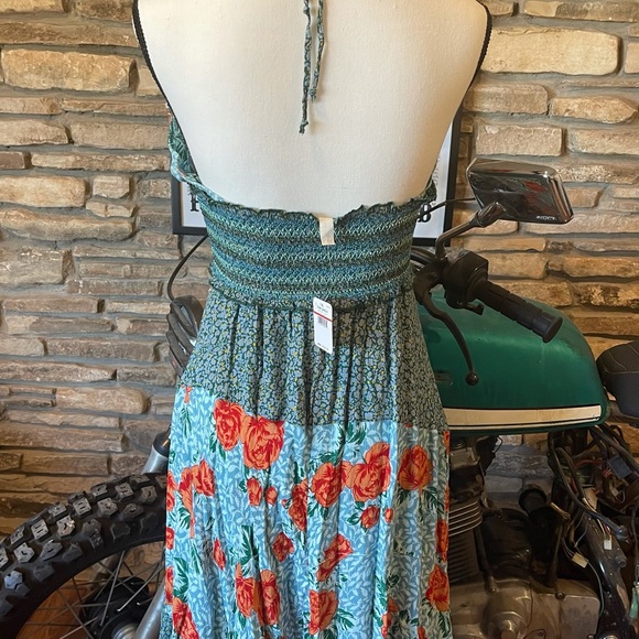 Free People Gabriela Slip - Picture 8 of 9